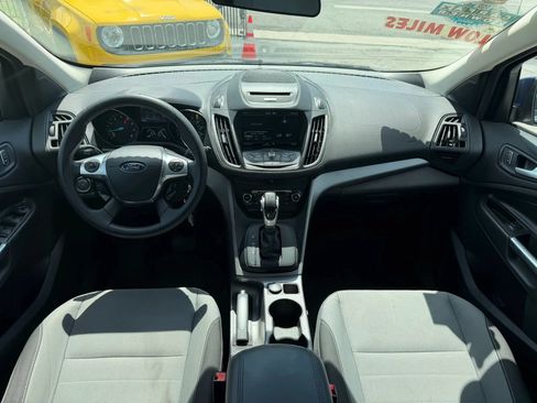 Used 2014 Ford Escape SE w/ Equipment Group 201A FWD image 7