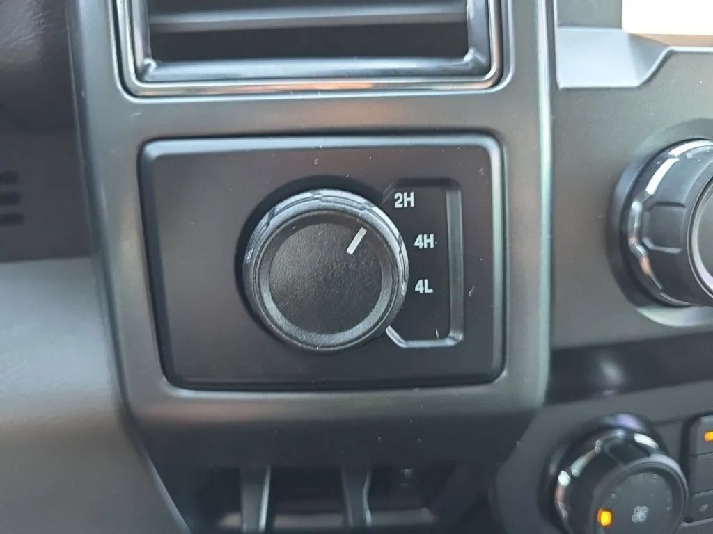 Used 2022 Ford F250 XLT AWD/4WD image 27