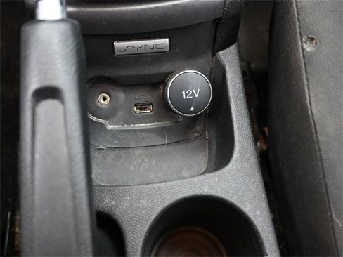 Used 2016 Ford Fiesta S image 22