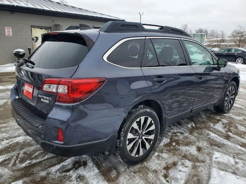 Used 2017 Subaru Outback 2.5i Limited image 6