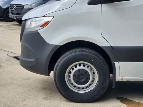 New 2025 Mercedes-Benz Sprinter 2500 image 7