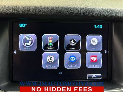 Used 2018 Chevrolet Suburban LT AWD/4WD image 31