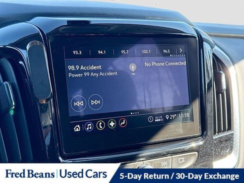 Used 2020 Chevrolet Traverse LT image 14