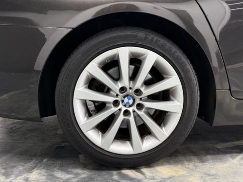 Used 2015 BMW 550i xDrive Sedan image 31
