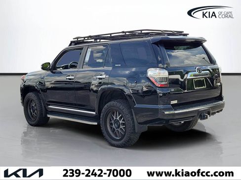Used 2022 Toyota 4Runner Limited AWD/4WD image 4