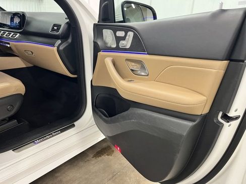 Certified 2024 Mercedes-Benz GLE 350 4MATIC image 22