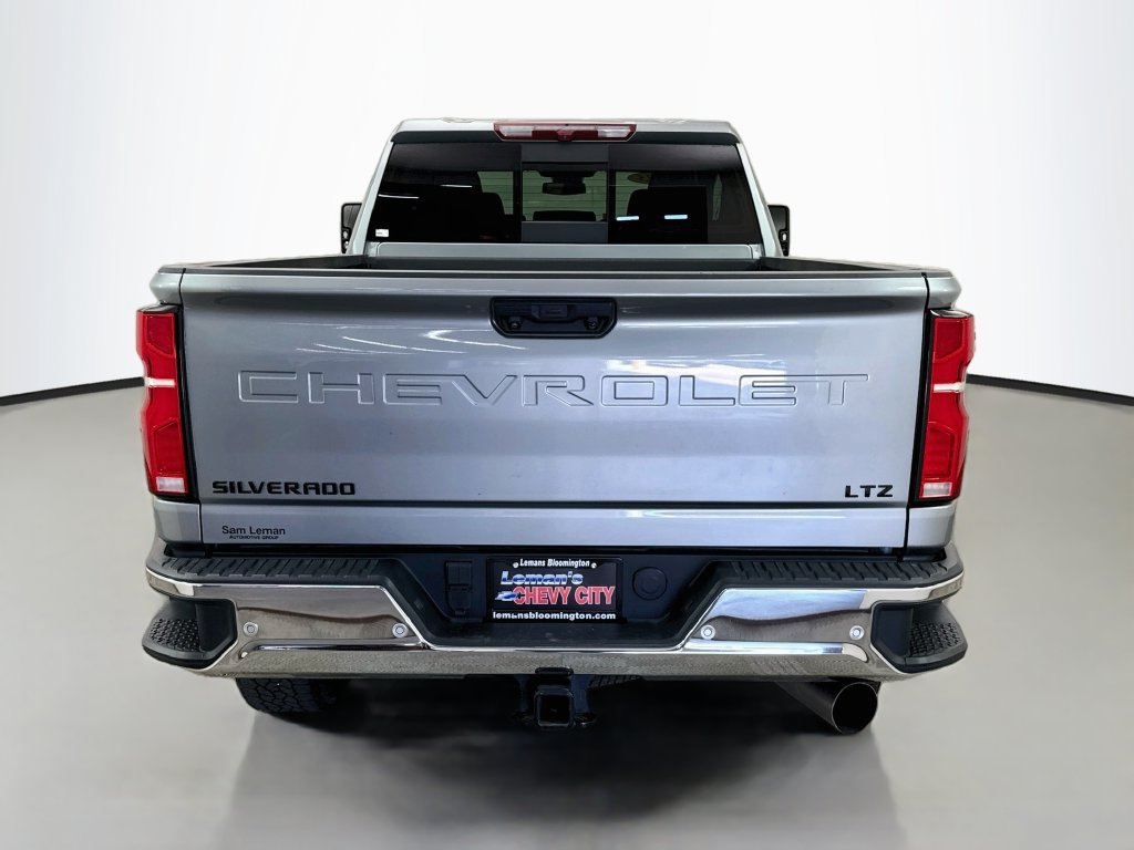 Used 2025 Chevrolet Silverado 3500 LTZ w/ LTZ Plus Package AWD/4WD image 6