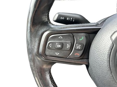 Used 2019 Jeep Wrangler Unlimited Sport S AWD/4WD image 37