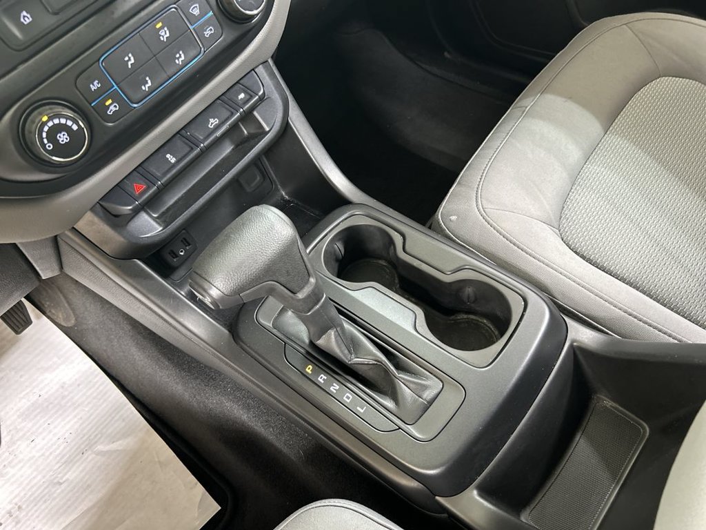Used 2020 Chevrolet Colorado W/T w/ WT Convenience Package RWD image 17