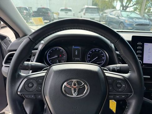 Used 2022 Toyota Camry SE FWD image 20