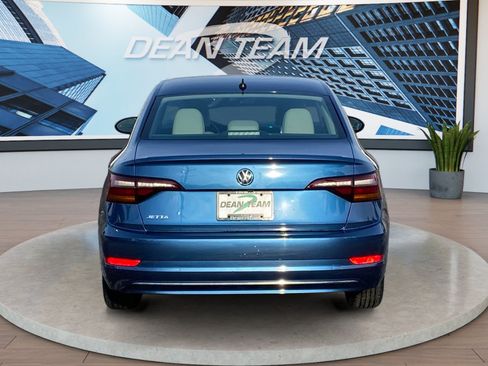 Used 2019 Volkswagen Jetta SE FWD image 7