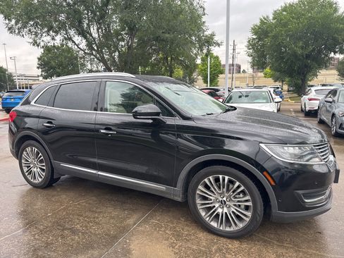 Used 2018 Lincoln MKX Reserve w/ Luxury Package FWD image 5