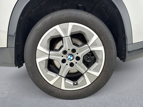 Used 2025 BMW X1 xDrive28i w/ Technology Package AWD/4WD image 26