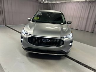 Used 2023 Ford Escape Platinum AWD/4WD video 2