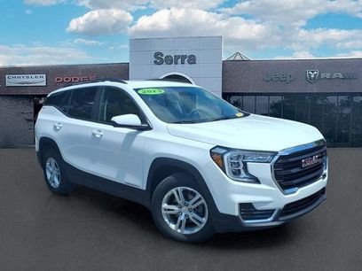 Used 2023 GMC Terrain SLE w/ Driver Convenience Package