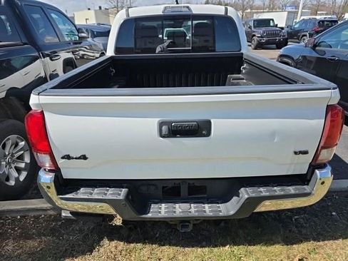 Used 2023 Toyota Tacoma SR5 image 6