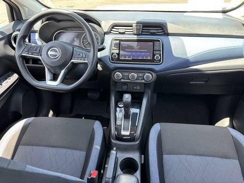 Used 2025 Nissan Versa SV FWD image 14