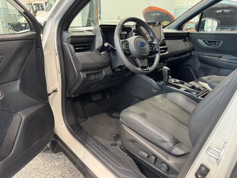 Used 2026 Subaru Outback Premium AWD/4WD image 16