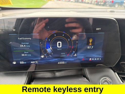 Used 2026 Chevrolet Equinox LT image 9