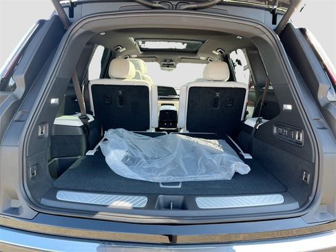 New 2026 Cadillac Vistiq Luxury image 26