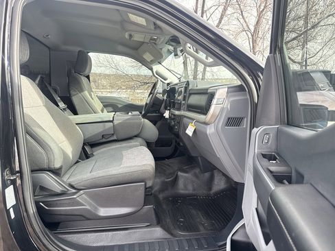 Certified 2023 Ford F350 XLT w/ FX4 Off-Road Package image 17