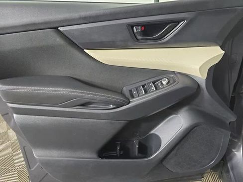 Certified 2022 Subaru Ascent 8-Passenger image 27