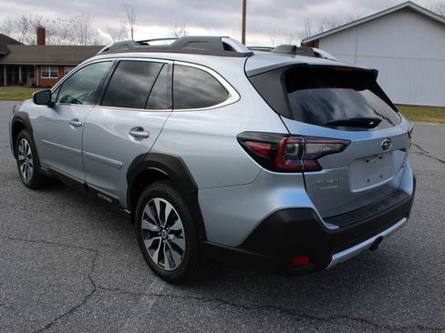 Used 2024 Subaru Outback Touring XT w/ Popular Package #2 image 7