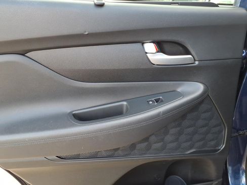 Used 2022 Hyundai Santa Fe SEL w/ Convenience Package FWD image 10