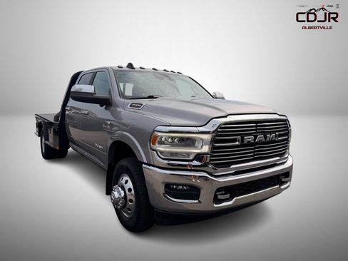 Used 2022 RAM 3500 Laramie AWD/4WD image 1