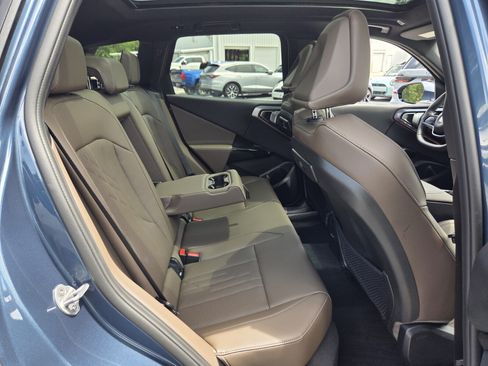 Used 2026 BMW X3 xDrive30i w/ Premium Package AWD/4WD image 16