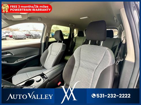 Used 2023 Nissan Rogue SV image 14