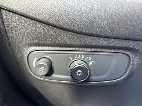 Used 2024 Chevrolet Equinox RS w/ RS Leather Package image 18