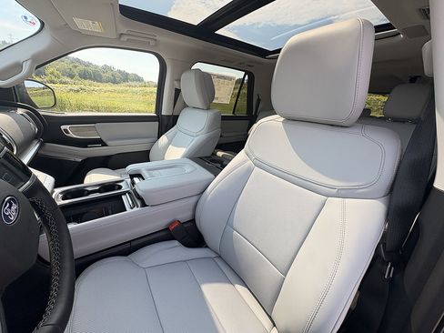 New 2027 Ford Expedition Max Platinum AWD/4WD image 32