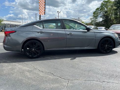 Used 2020 Nissan Altima 2.5 SR image 9
