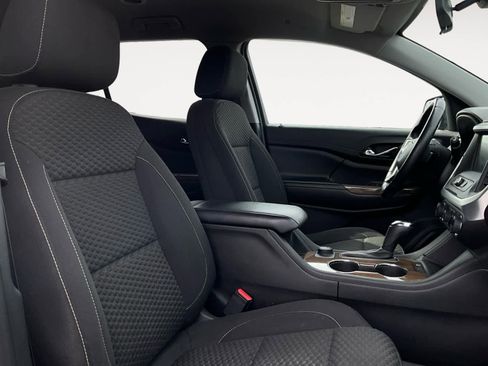 Used 2019 GMC Acadia SLE image 14