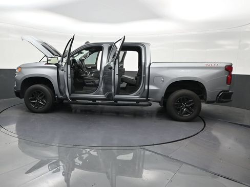 Used 2024 Chevrolet Silverado 1500 LT Trail Boss w/ Convenience Package II AWD/4WD image 34