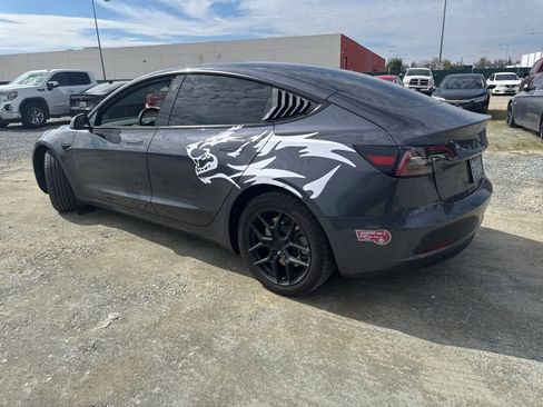 Used 2023 Tesla Model 3 Standard Range image 7