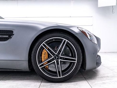 Used 2018 Mercedes-Benz AMG GT C image 31