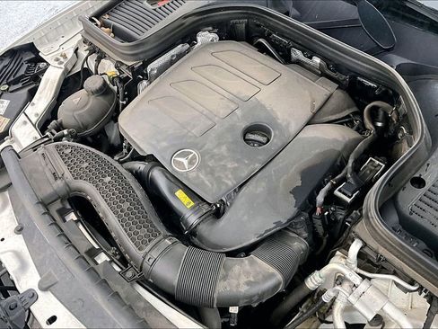 Used 2023 Mercedes-Benz GLC 300 GLC 300 Coupe image 43