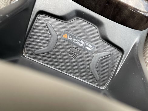 Used 2020 GMC Canyon SLT w/ Driver Alert Package image 31