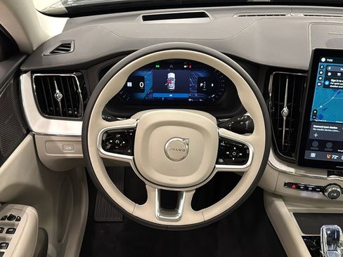 New 2026 Volvo XC60 B5 Ultra w/ Protection Package Premier AWD/4WD image 12