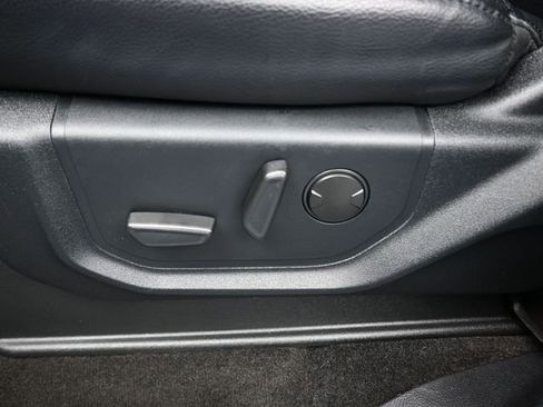 Used 2021 Ford Expedition XLT image 33