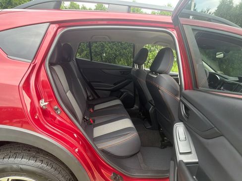 Used 2018 Subaru Crosstrek 2.0i Premium AWD/4WD image 23