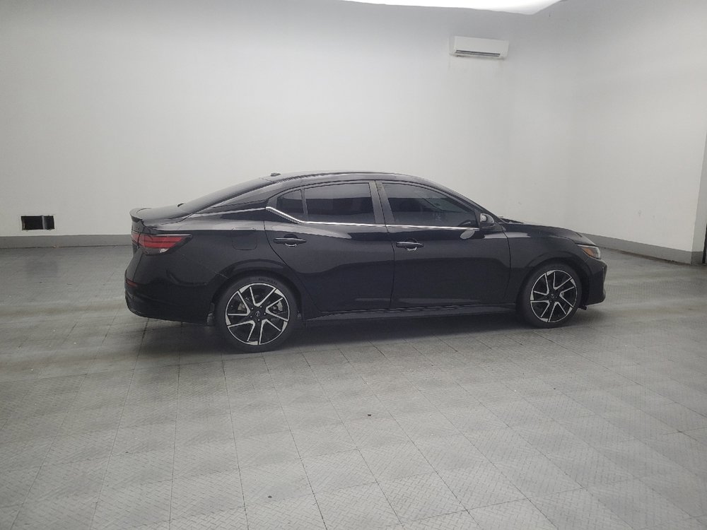 Used 2024 Nissan Sentra SR w/ SR Premium Package FWD image 10