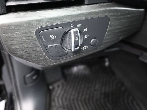 Used 2019 Audi A4 2.0T Premium FWD image 13