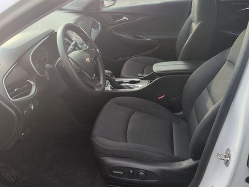 Used 2024 Chevrolet Malibu LT image 20