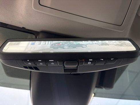 Used 2022 Toyota Highlander Platinum FWD image 35