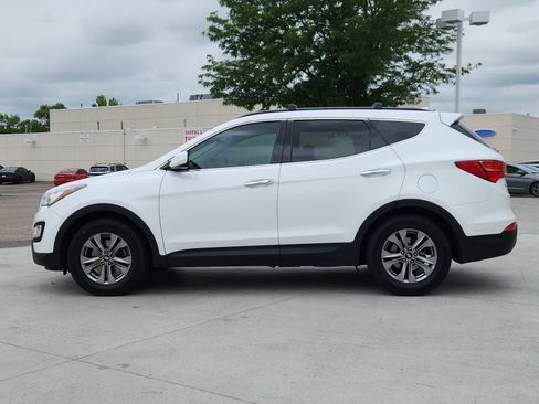 Used 2015 Hyundai Santa Fe Sport w/ Option Group 02 FWD image 2
