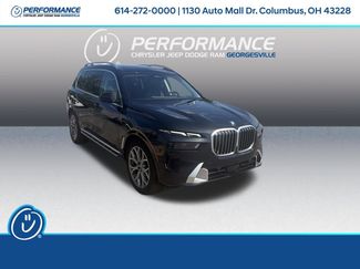 Used 2026 BMW X7 xDrive40i AWD/4WD video 1