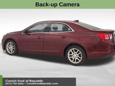 Used 2015 Chevrolet Malibu LT w/ Power Convenience Package image 5